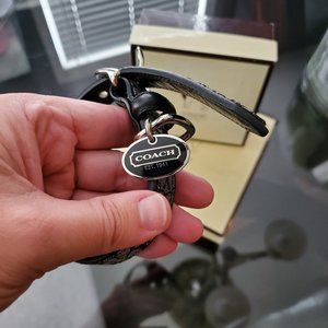 Coach - Dog Collar & Leash